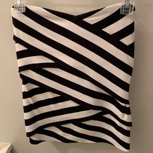 White House Black Market black/white striped top S